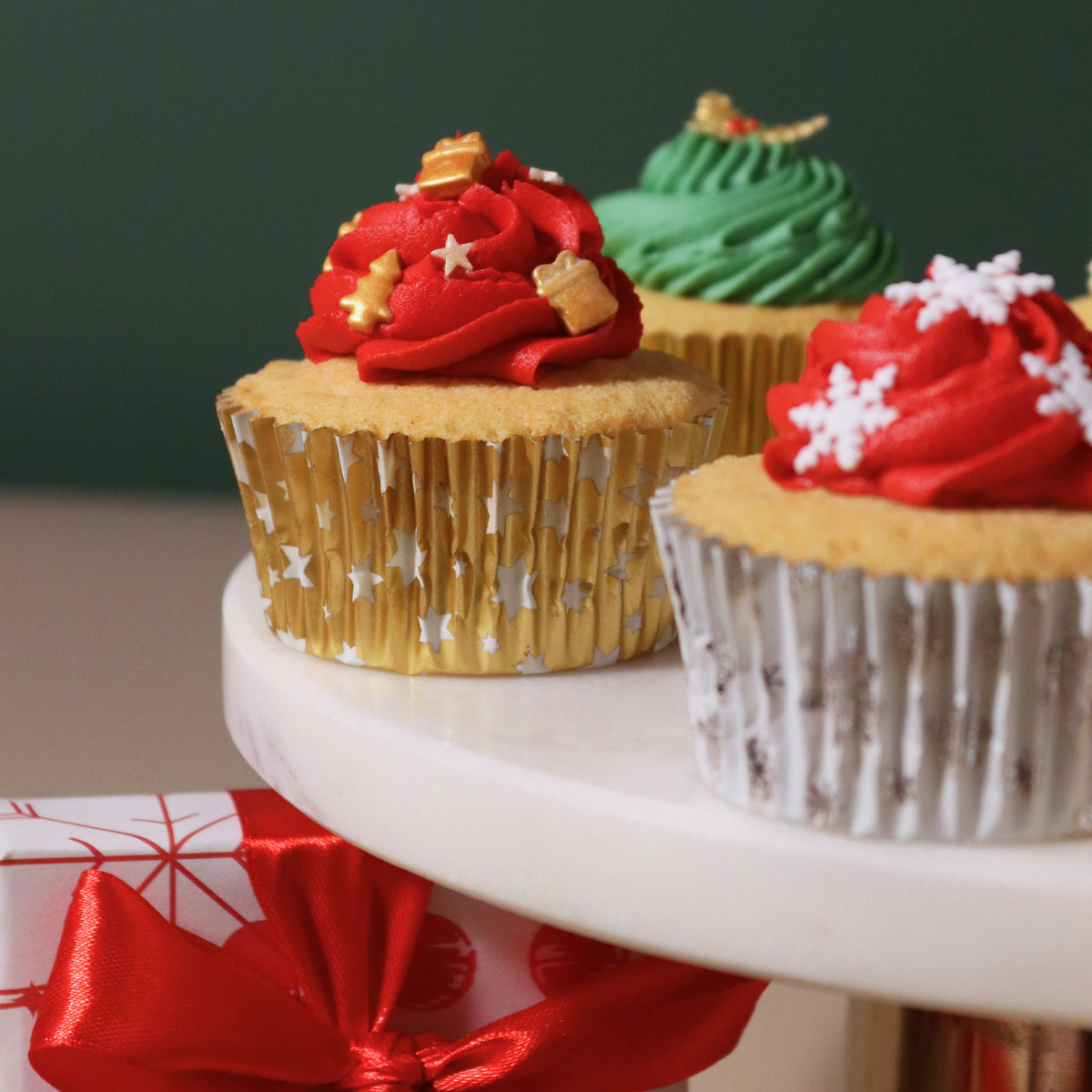 Weihnachtliche Cupcake-Förmchen - metallisch in Gold & Silber – Bild 4