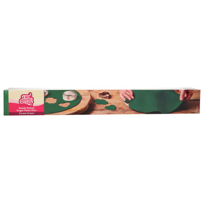 FunCakes Ausgerollte Fondantdecke in Forat Green dunkelgrün in Verpackung