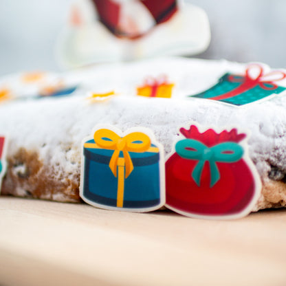 Motivoblaten Weihnachtsgeschenke 2 Stück vor Stollen