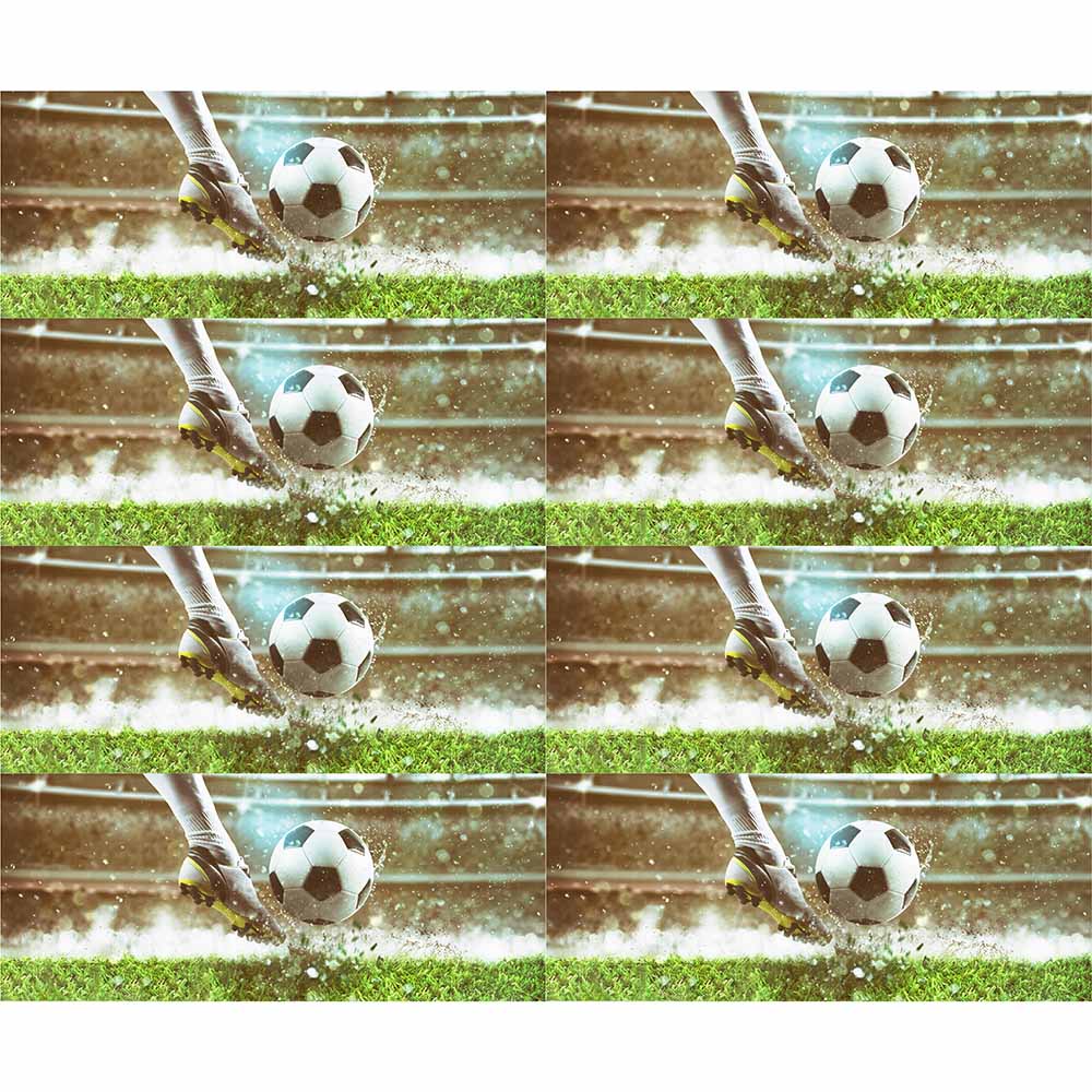 Tortenband mit Fußball von Spieler geschossen