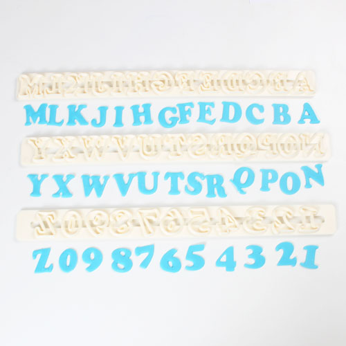 FMM Alphabet & Numbers Tappits Art Deco Upper Case – Bild 2